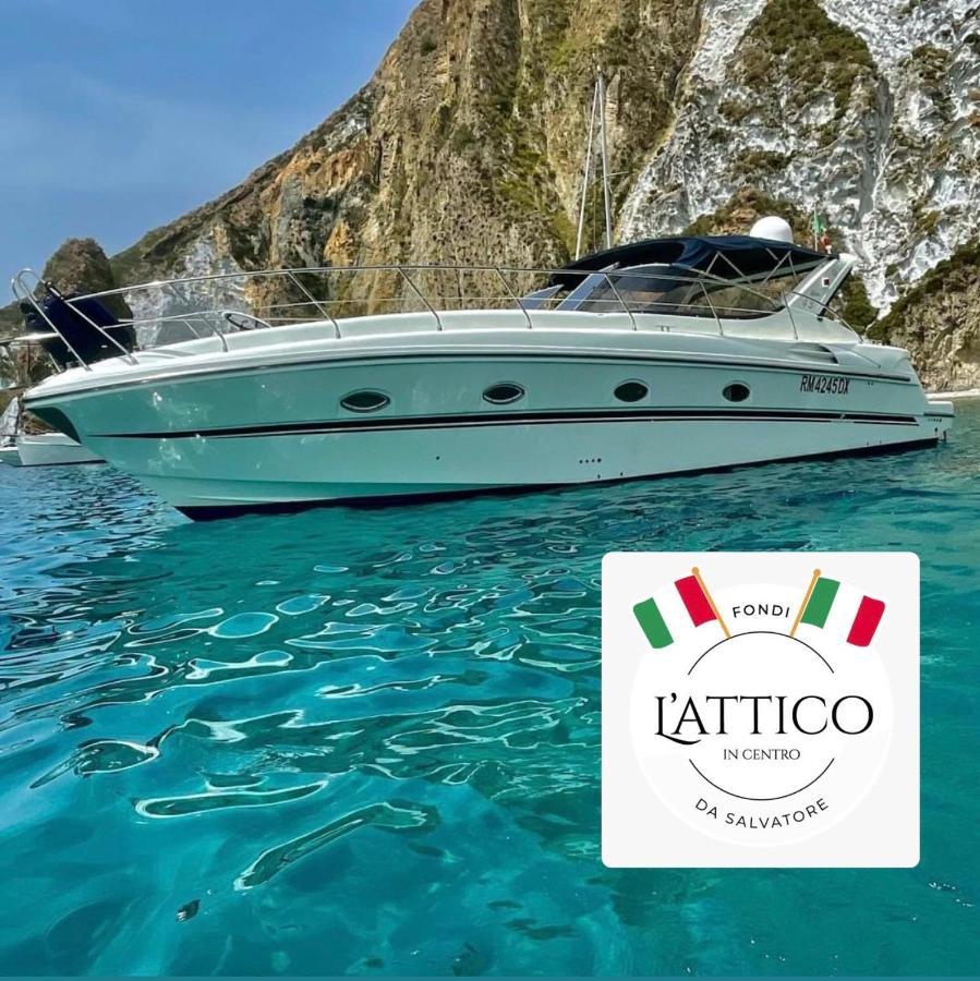 L'attico In Centro Da Salvatore Apartment